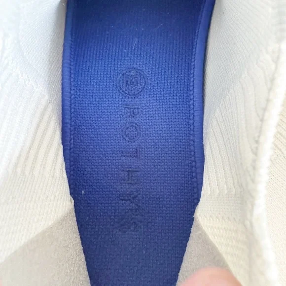 White Rothy’s Chelsea boots women’s 8.5 - Picture 6 of 7